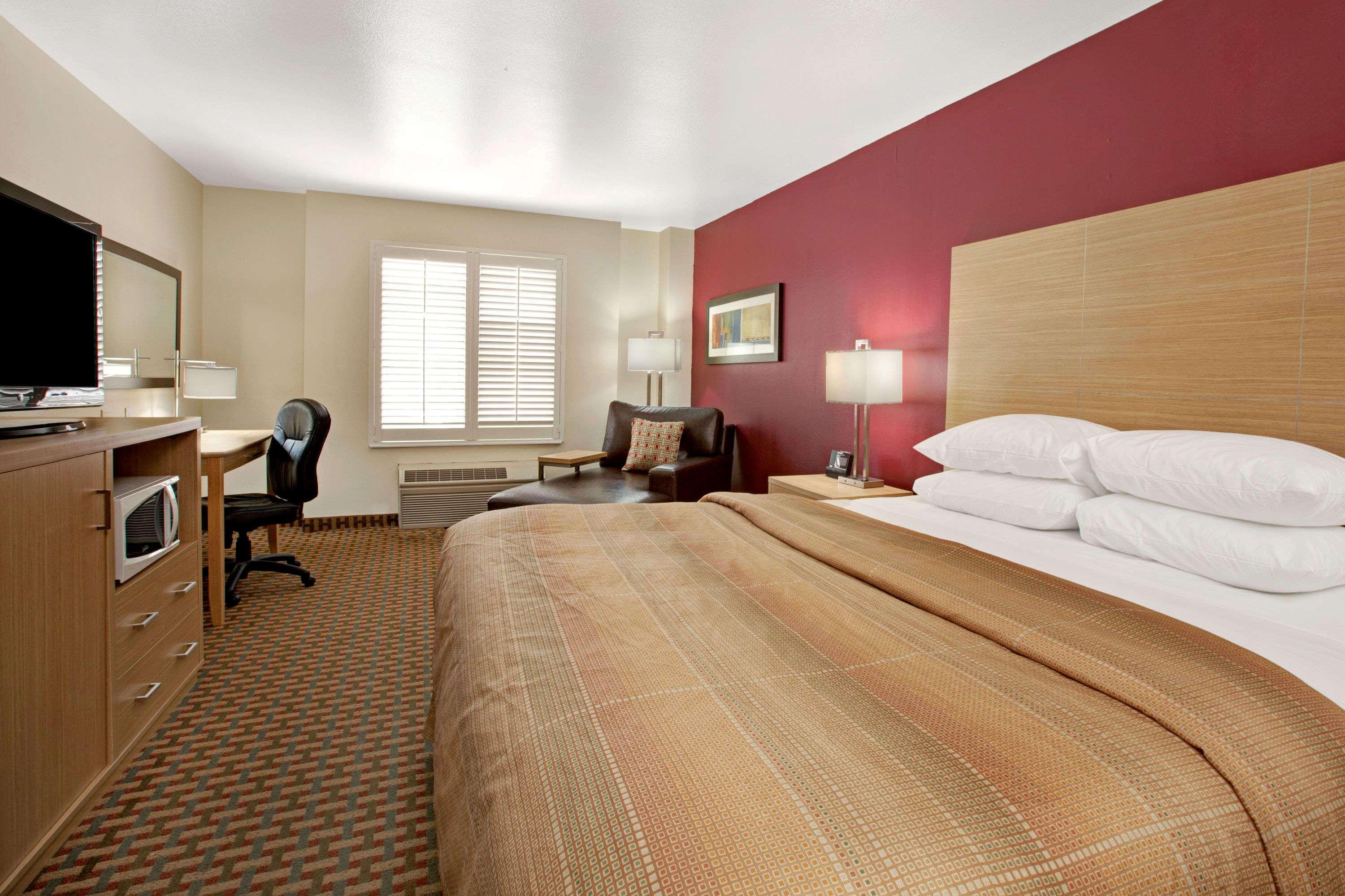 Ramada Limited And Suites San Francisco Airport South San Francisco Exteriör bild