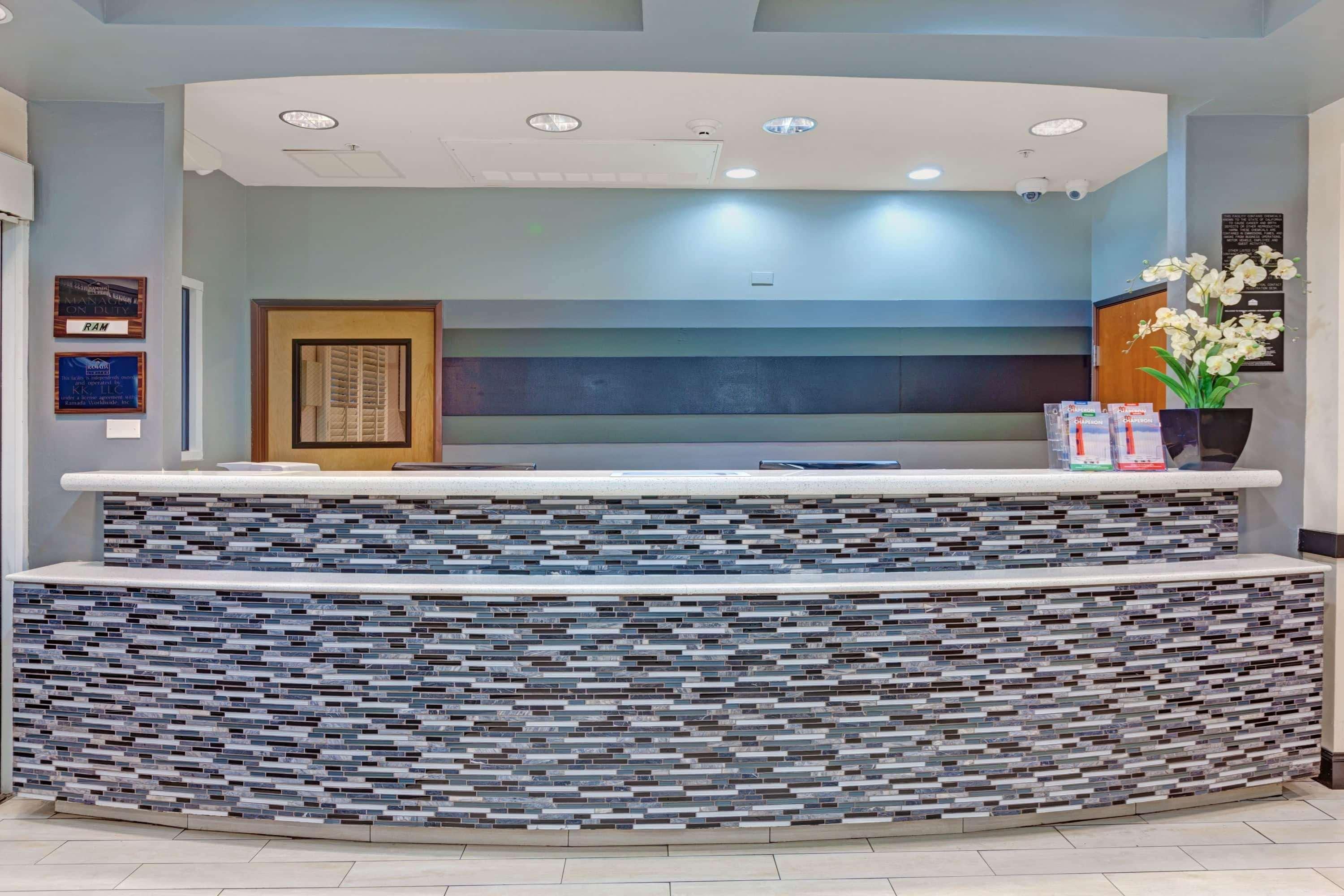 Ramada Limited And Suites San Francisco Airport South San Francisco Exteriör bild
